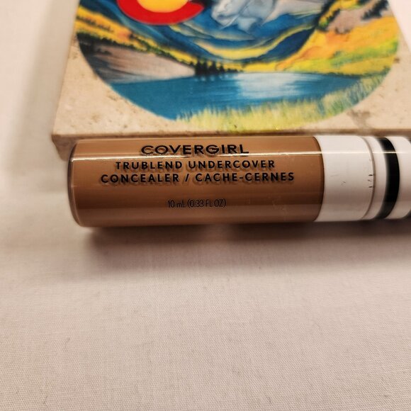 COVERGIRL TruBlend Undercover Concealer- T500 Natural Tan - Picture 13 of 14